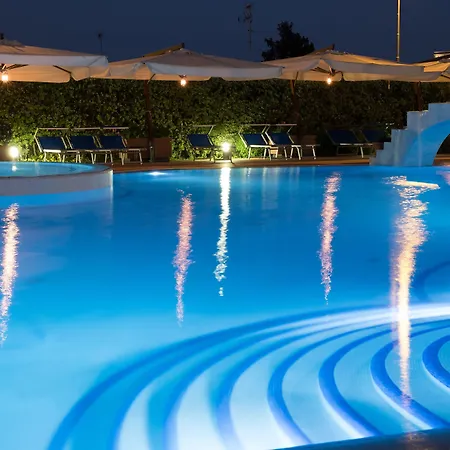 Aktea Hotel 4*