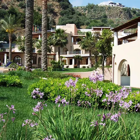 Aktea Hotel 4*