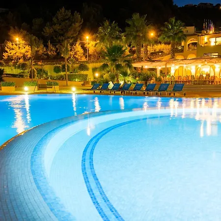 Aktea Hotel