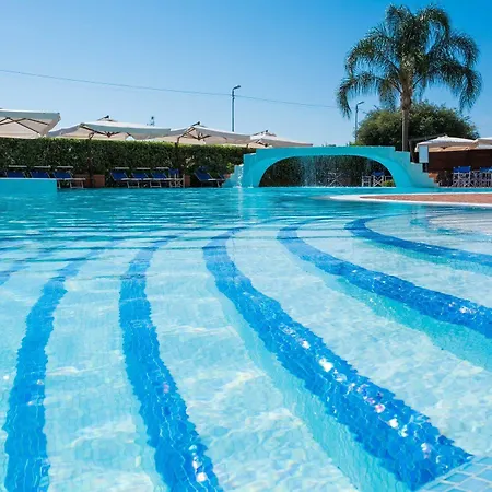 Aktea Hotel 4*