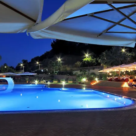 Aktea Hotel 4*