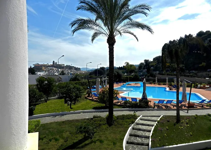 ホテル アクティ 4*