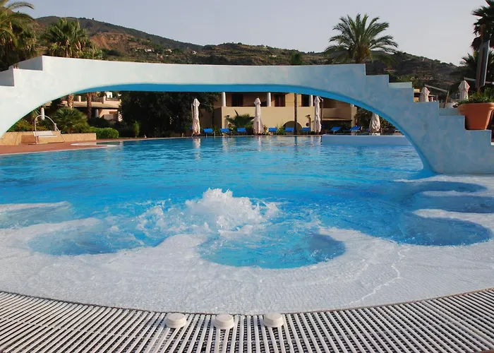 ホテル アクティ リーパリ