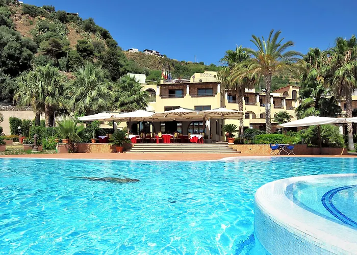 ホテル アクティ 4*