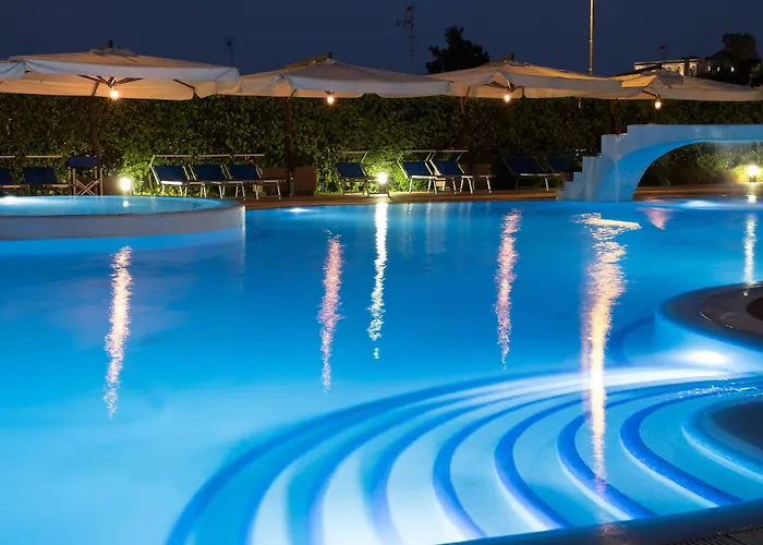 アクティ ホテル 4*